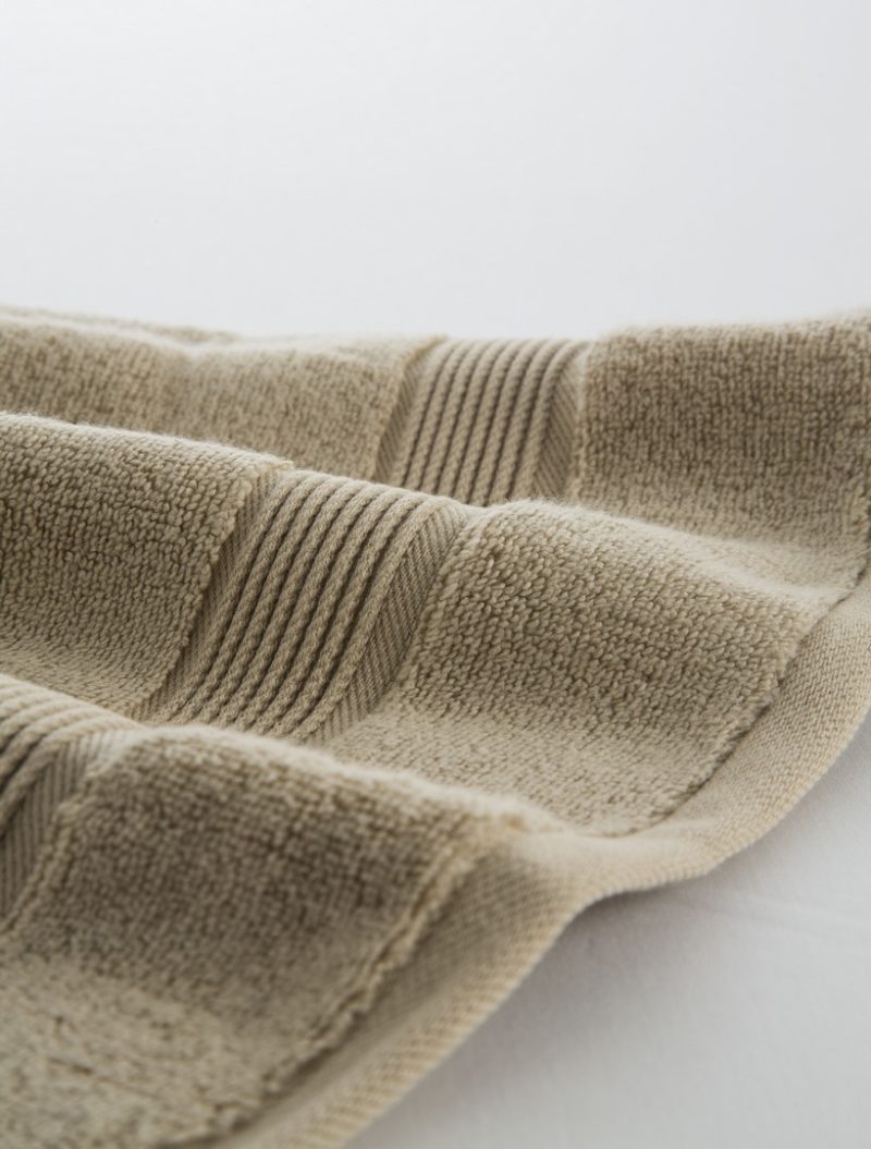 Juego toallas de baño 600gr Beige