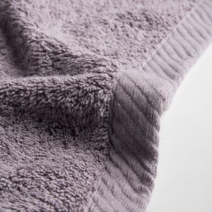 Toallas Luxury Berenjena